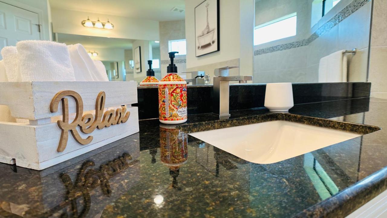 The Salt Life Get Away - Cape Coral, Florida Villa Dış mekan fotoğraf