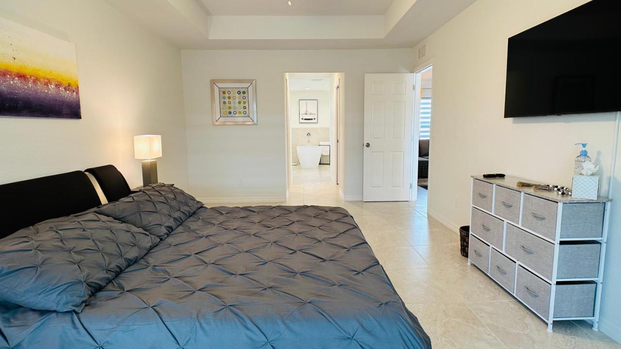 The Salt Life Get Away - Cape Coral, Florida Villa Dış mekan fotoğraf